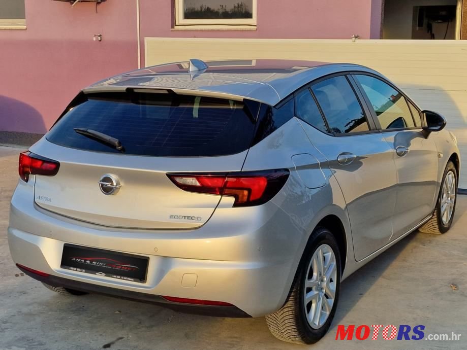 2018' Opel Astra 1.6 Cdti photo #6