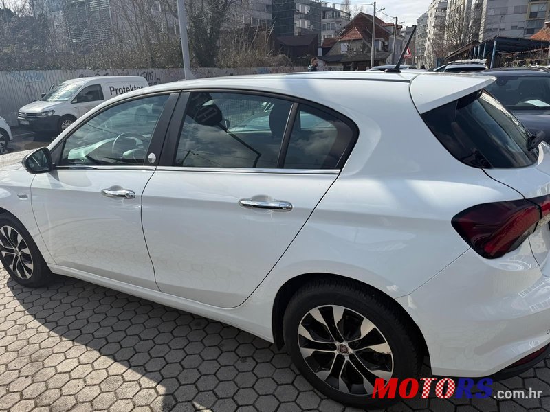 2020' Fiat Tipo 1,6 Multijet photo #3