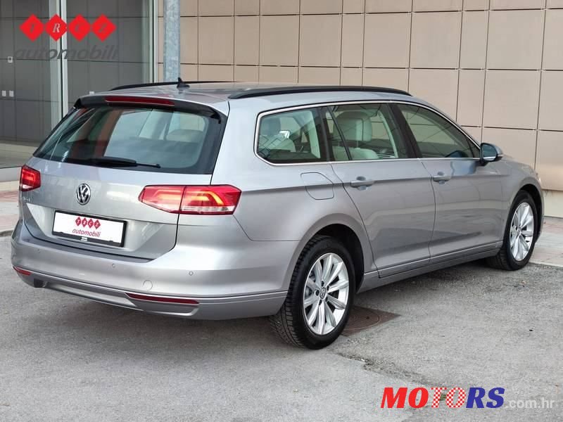 2018' Volkswagen Passat photo #3