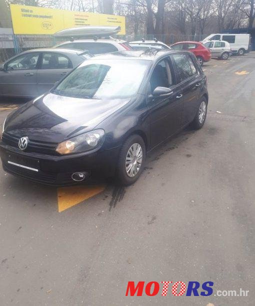 2011' Volkswagen Golf VI 1,6 Tdi photo #1