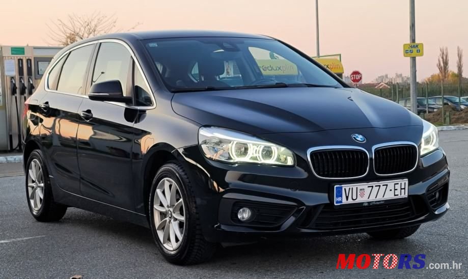 2015' BMW Serija 2 218D photo #3