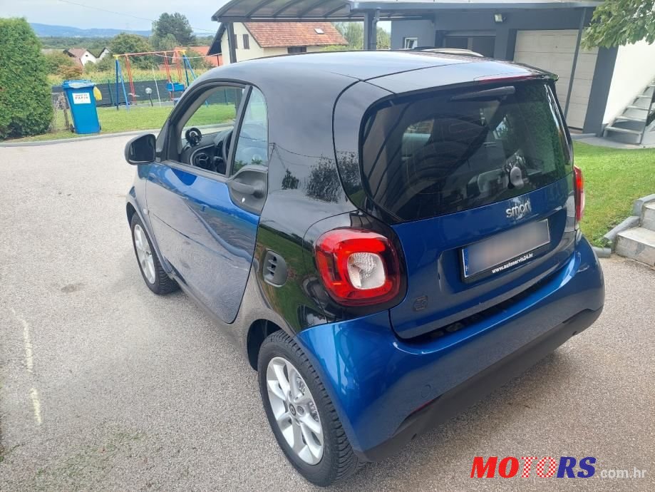 2019' Smart Fortwo Eq photo #4