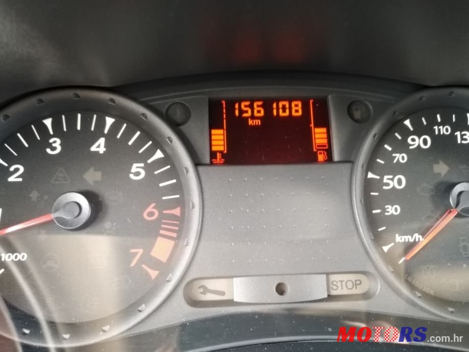 2011' Renault Clio 1,2 16V photo #5