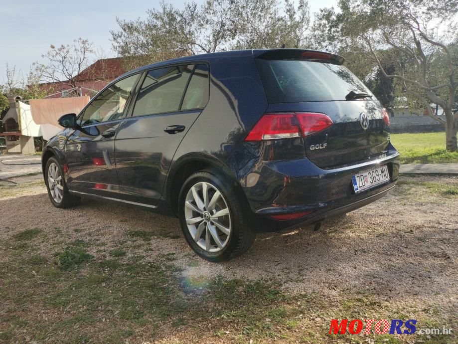 2015' Volkswagen Golf 7 photo #2