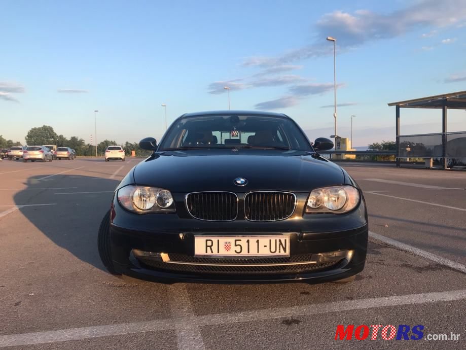2008' BMW Serija 1 118D photo #1