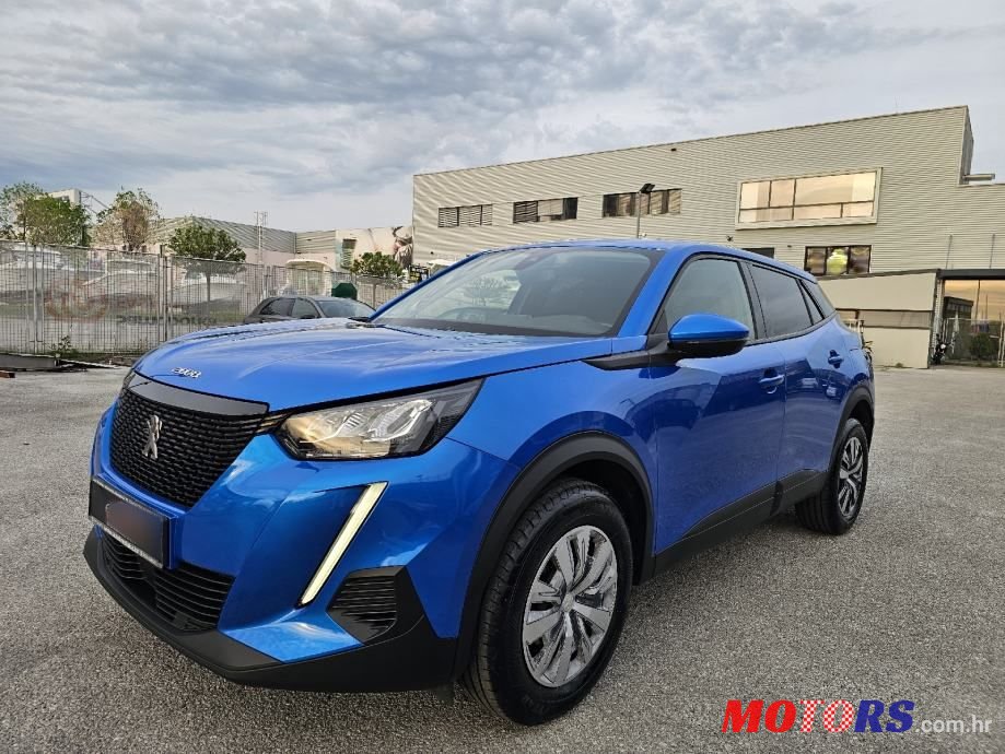 2020' Peugeot 2008 1,2 Puretech photo #2