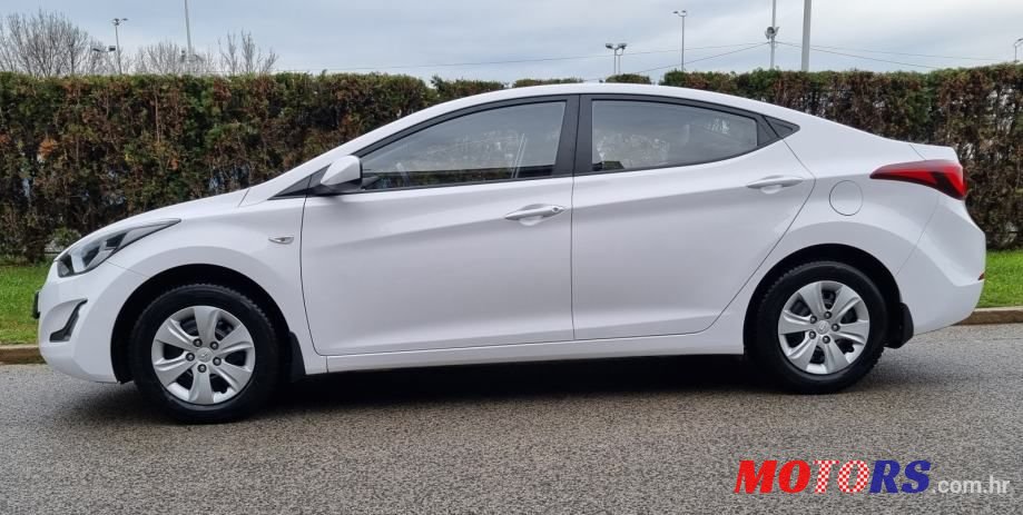 2016' Hyundai Elantra 1,6 Mpi photo #6