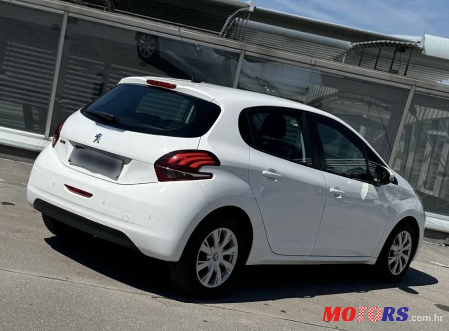 2017' Peugeot 208 1,6 Bluehdi photo #5