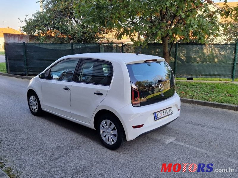 2018' Volkswagen Up! 1,0 photo #3