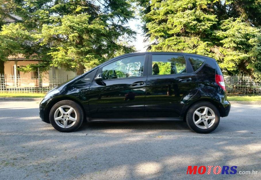 2011' Mercedes-Benz A-Klasa 160 Cdi Classic photo #1