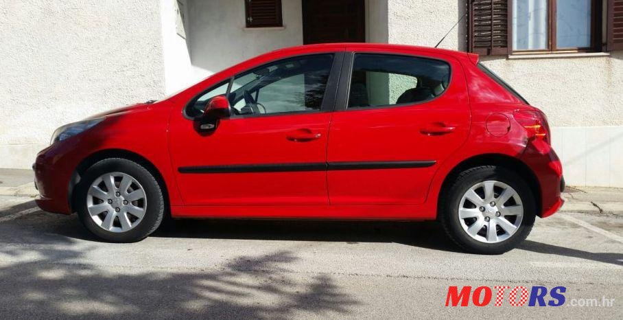 2007' Peugeot 207 Sport 1,4 16V photo #2