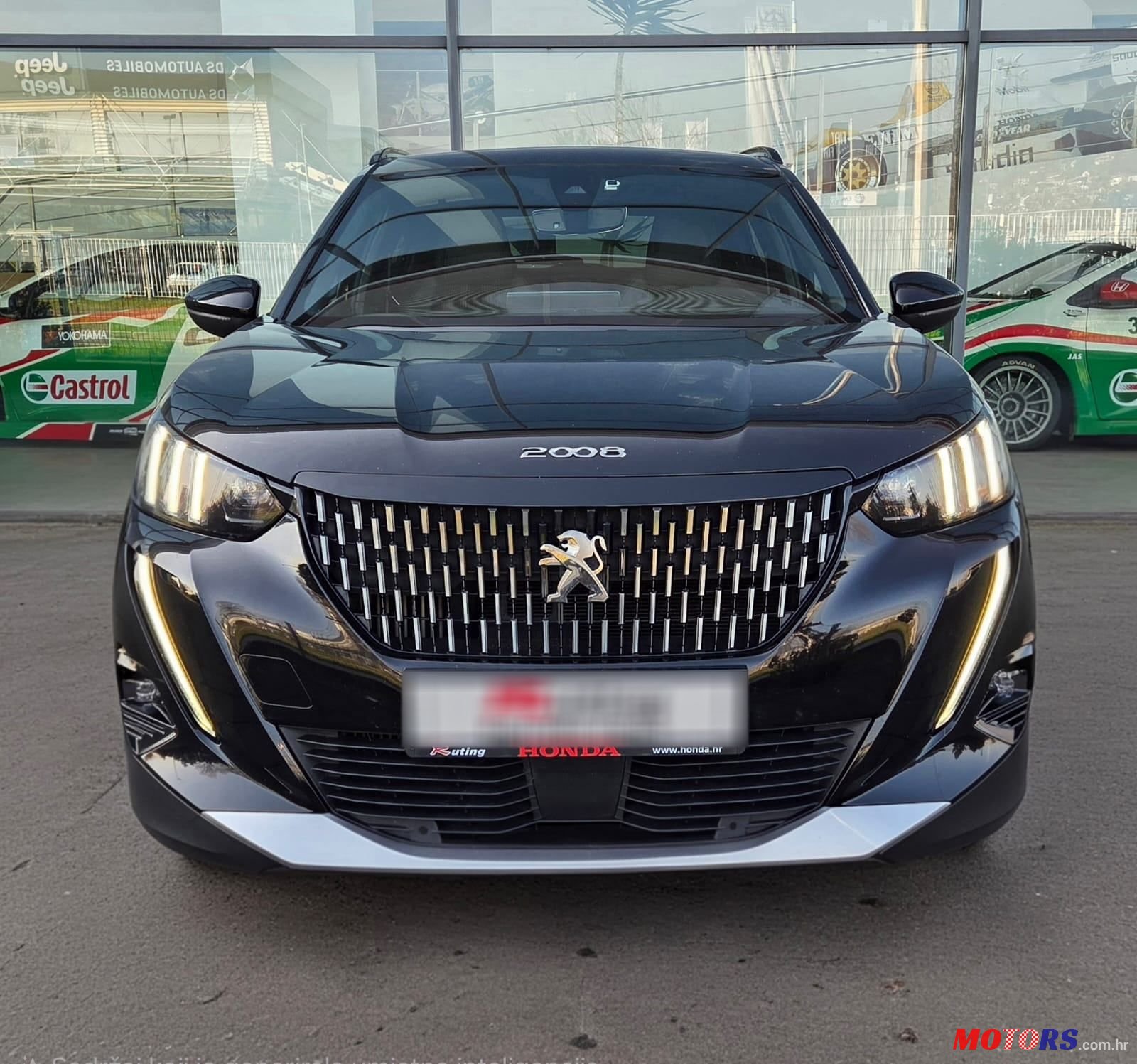 2021' Peugeot 2008 1,5 Bluehdi photo #2