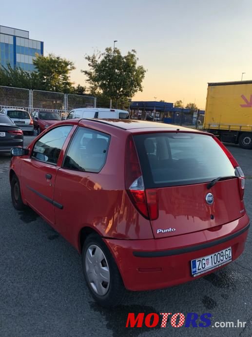 2004' Fiat Punto photo #5