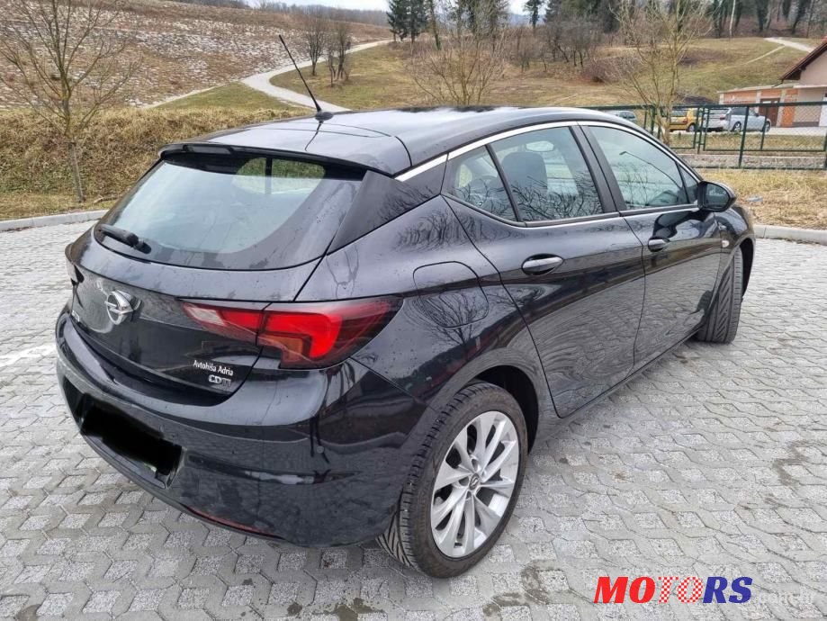2015' Opel Astra 1.6 Cdti photo #4