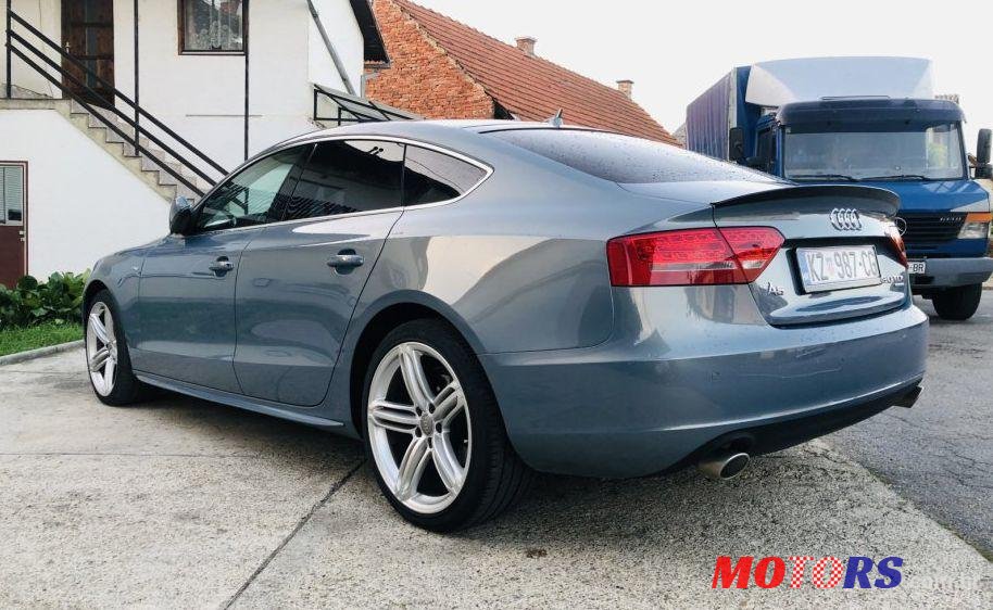 2011' Audi A5 Sportback photo #1