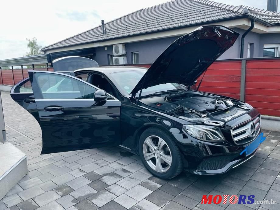 2018' Mercedes-Benz E-Klasa 220 D photo #3