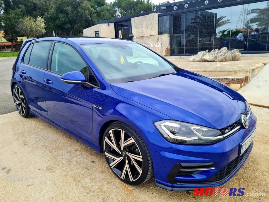 2018' Volkswagen Golf 7 1,6 Tdi photo #1