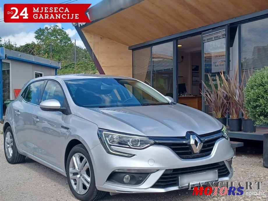 2020' Renault Megane photo #6
