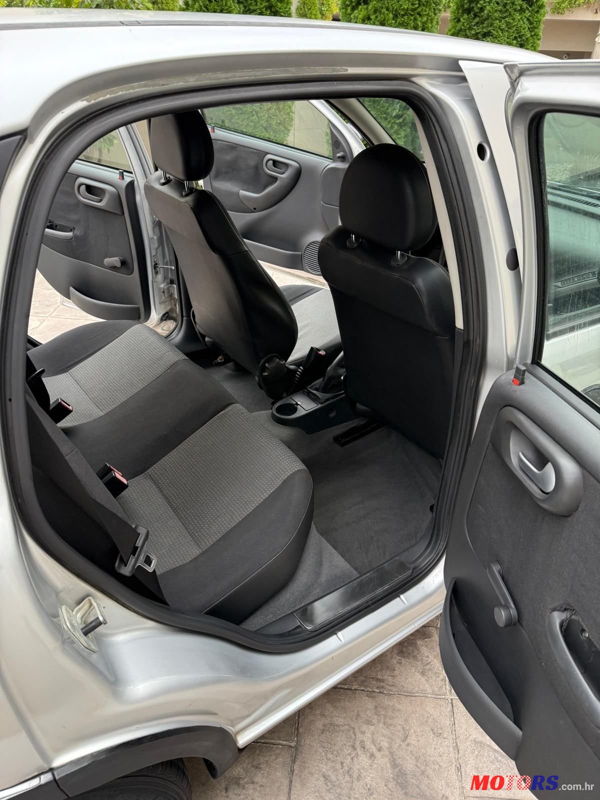 2005' Opel Corsa 1,2 16V photo #1