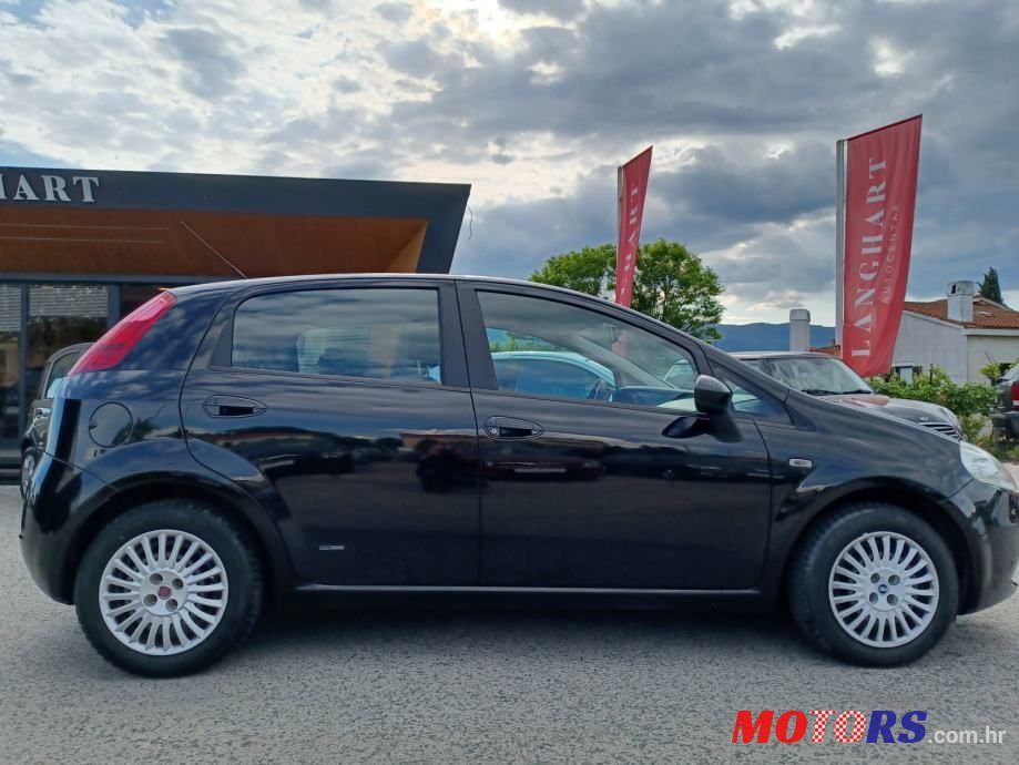 2008' Fiat Grande Punto 1,2 8V photo #2