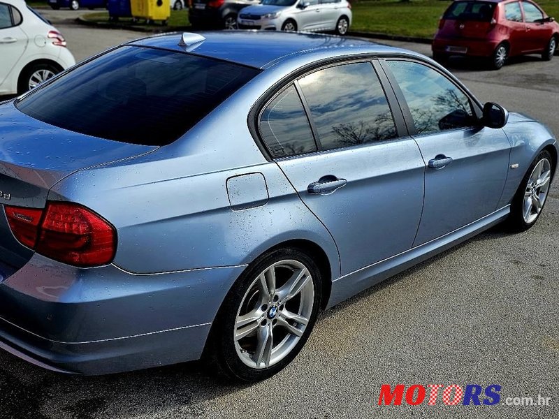 2011' BMW Serija 3 318D photo #5