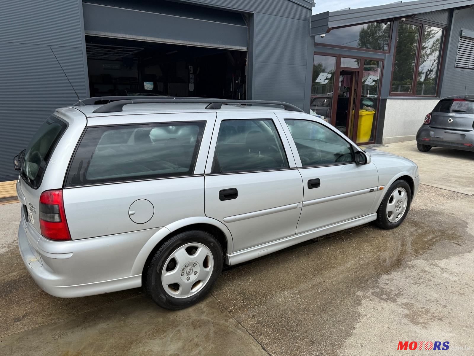 2001' Opel Vectra Karavan photo #6