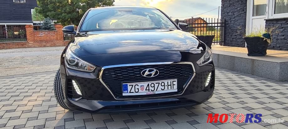 2018' Hyundai i30 photo #2