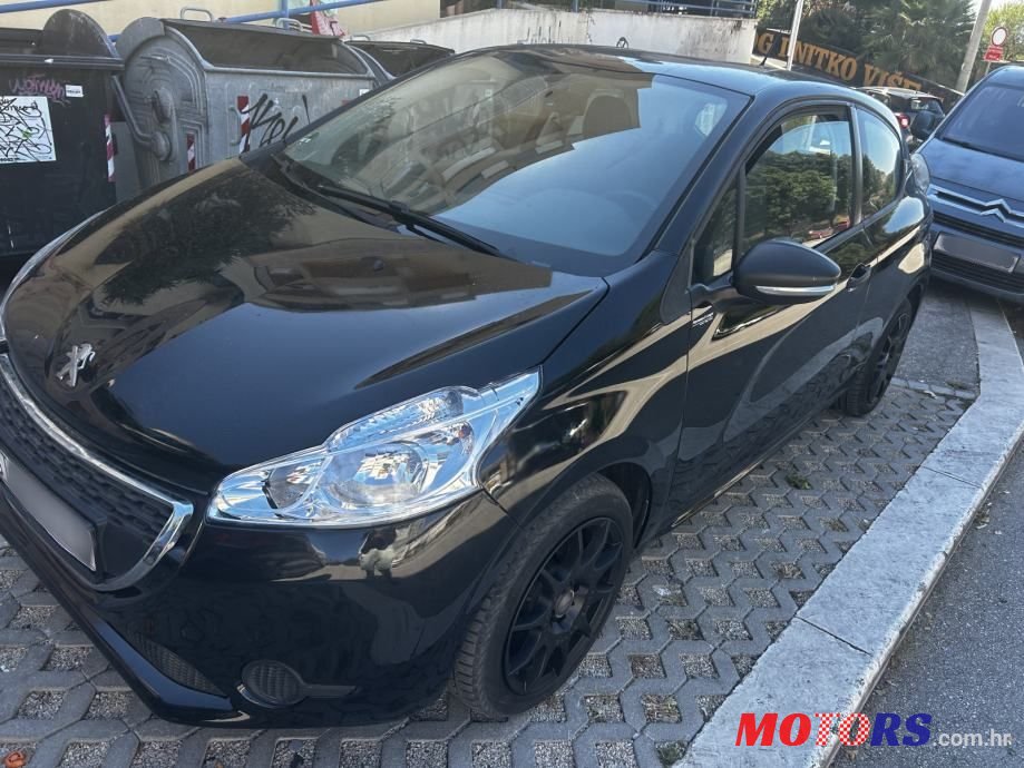 2013' Peugeot 208 1,0 Vti photo #3