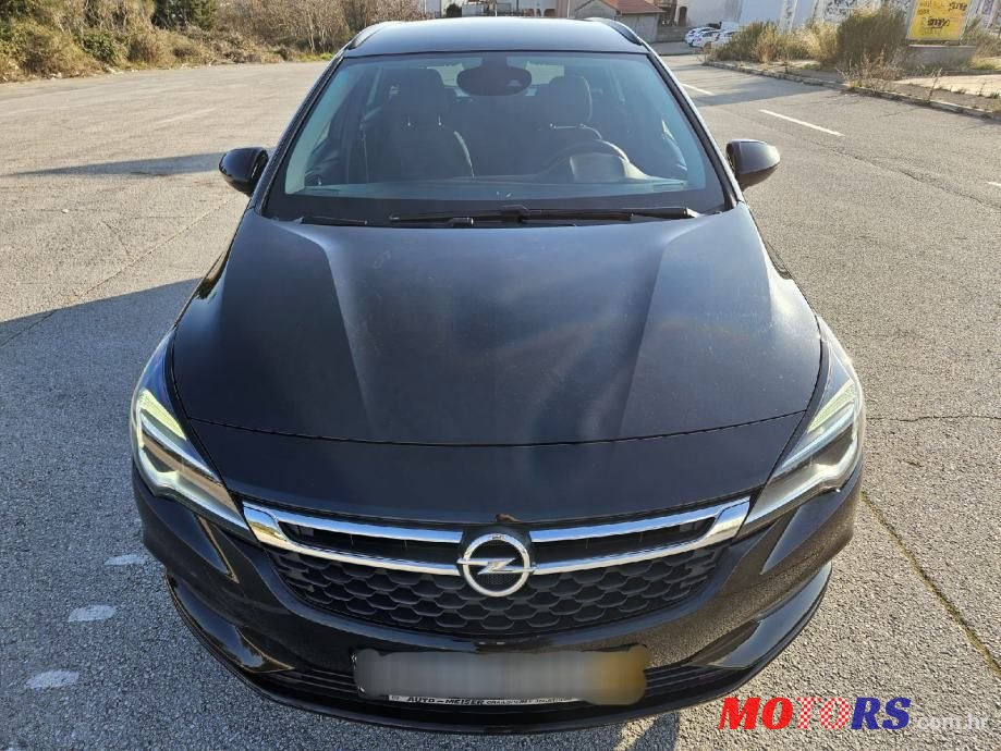 2019' Opel Astra 1,6 photo #1
