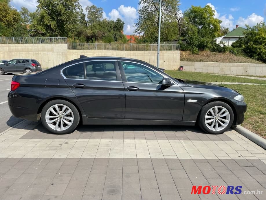 2010' BMW Serija 5 520D photo #4