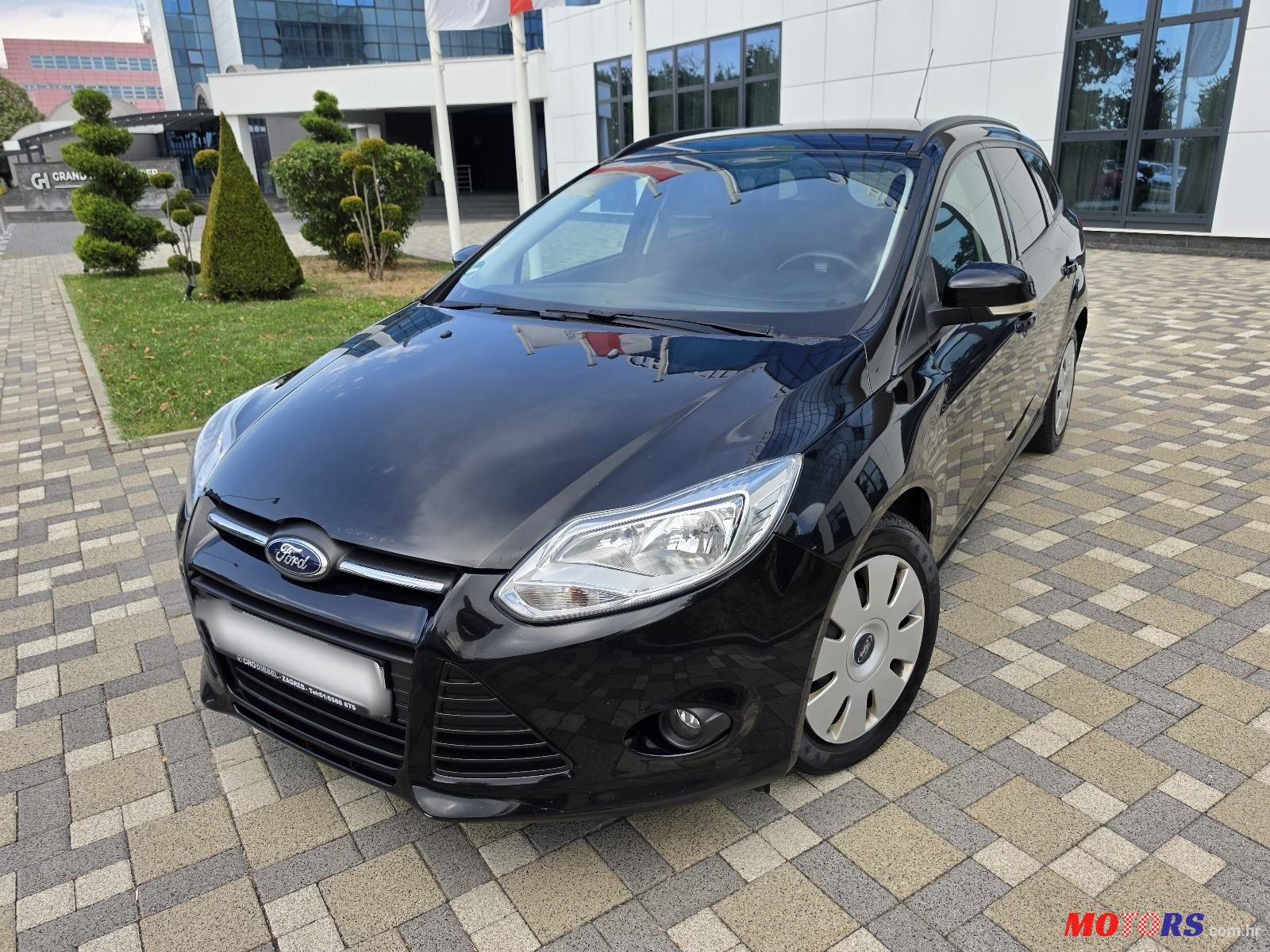 2013' Ford Focus Karavan photo #2