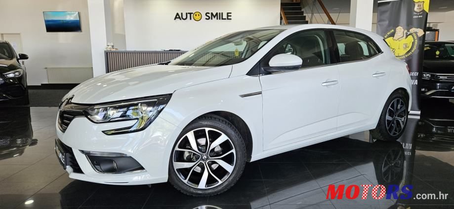 2020' Renault Megane Blue Dci 115 photo #1