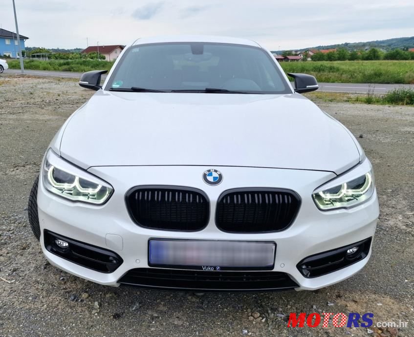 2016' BMW Serija 1 118D photo #3