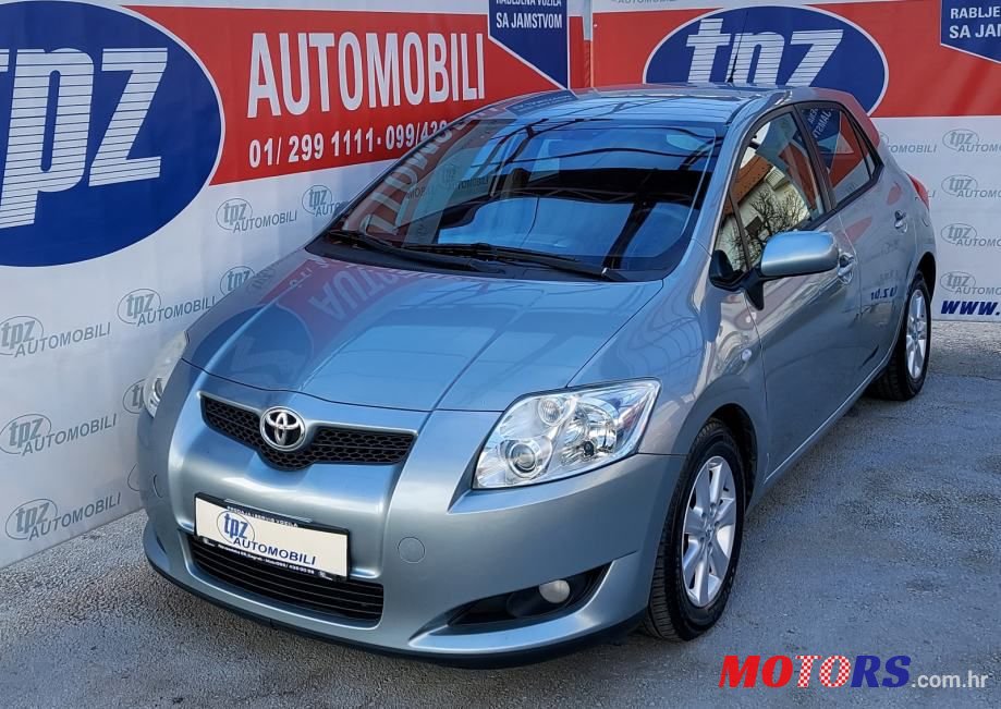2009' Toyota Auris 1,4 D4-D photo #1