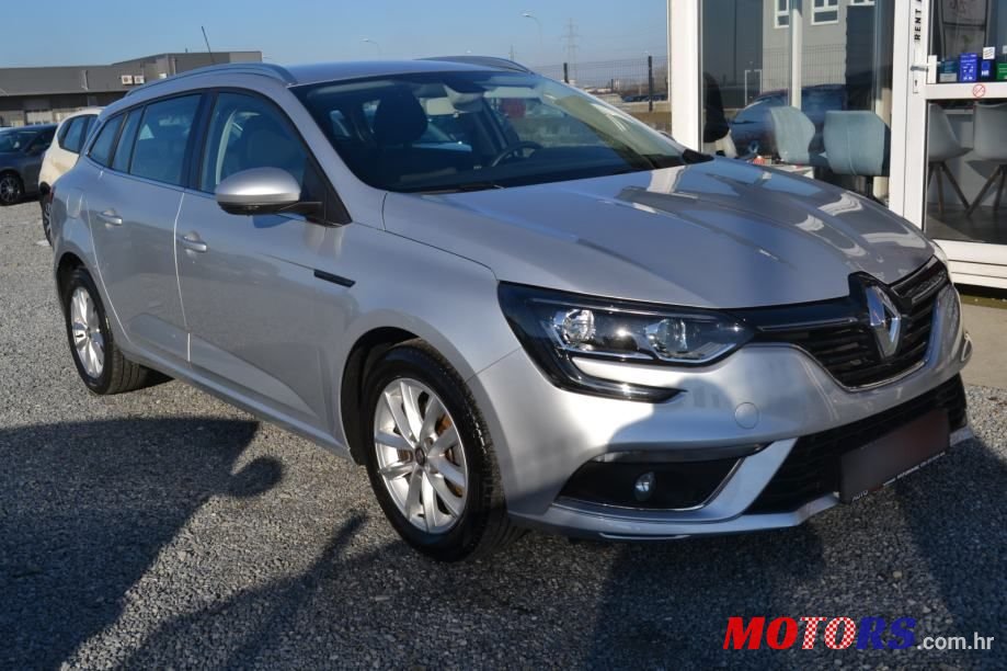 2019' Renault Megane Grandtour Blue Dci 95 photo #3