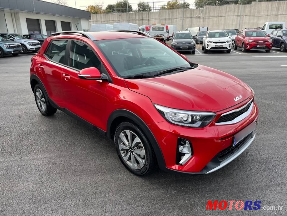 2022' Kia Stonic 1,0 T-Gdi photo #4