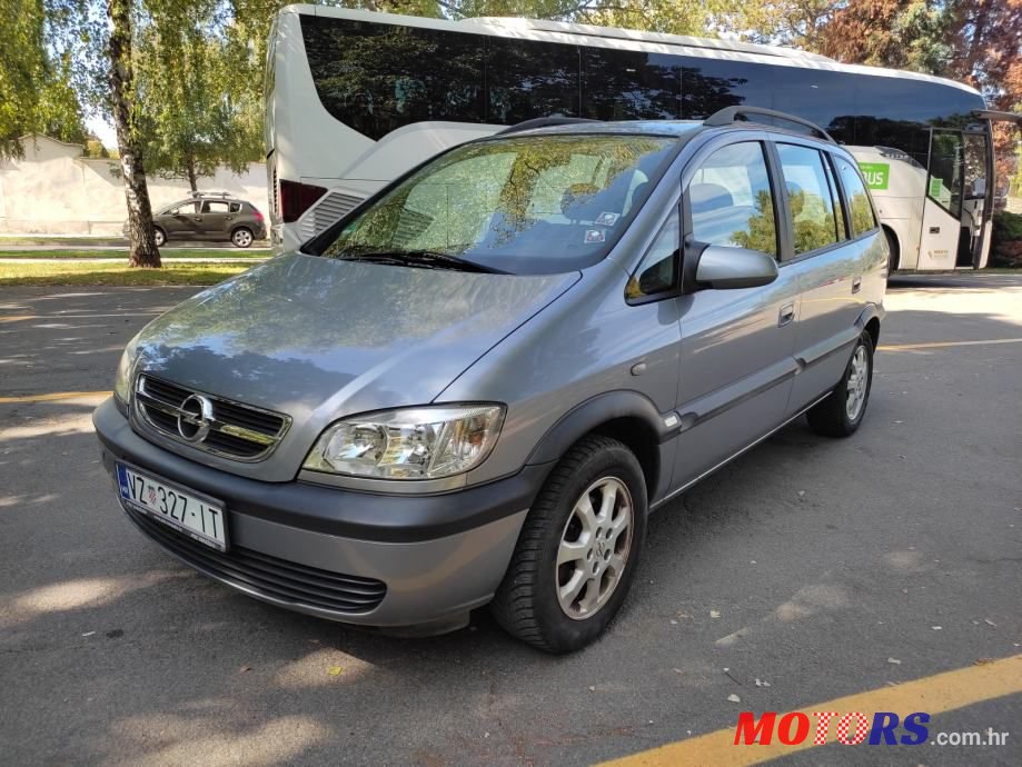 2004' Opel Zafira photo #2