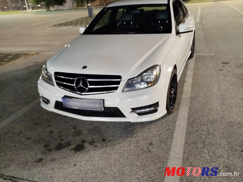 2012' Mercedes-Benz C-Klasa 180 Cdi photo #1