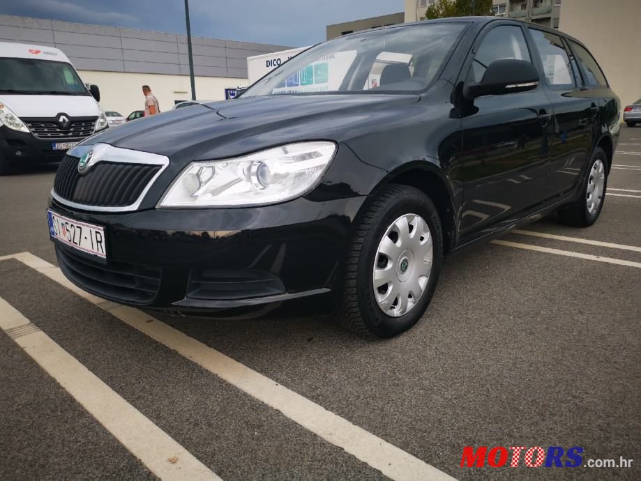 2012' Skoda Octavia 1,6 Tdi photo #3