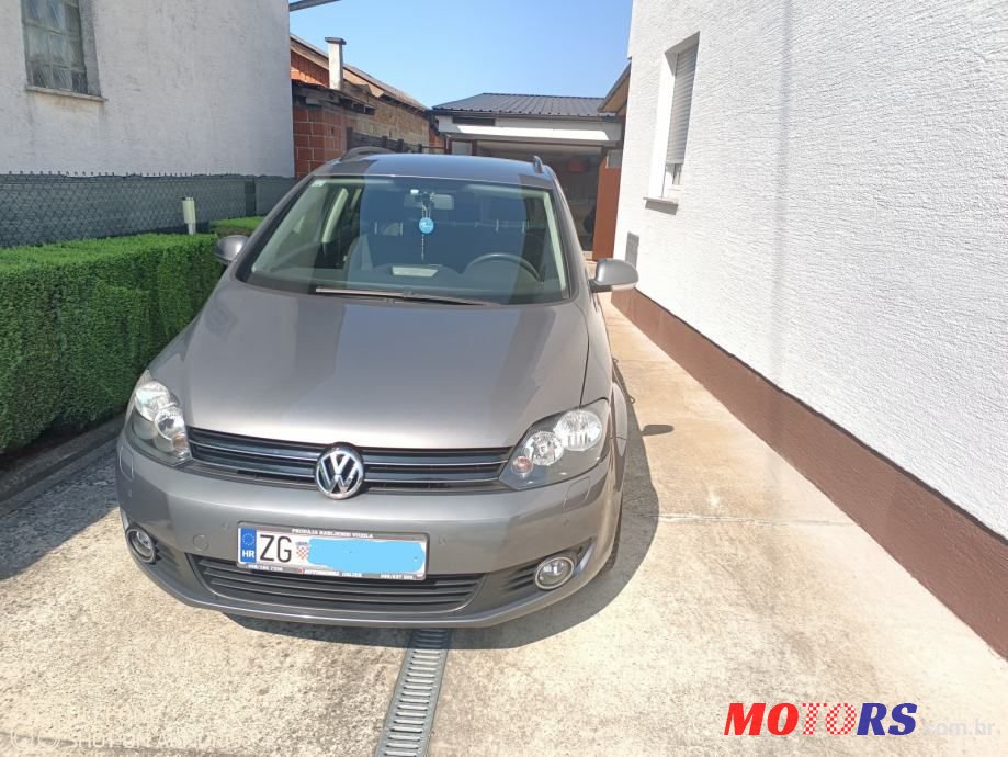 2009' Volkswagen Golf Plus 1,6 Tdi photo #1