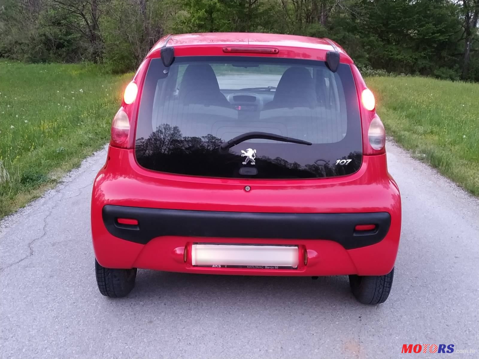 2008' Peugeot 107 1,0 photo #5