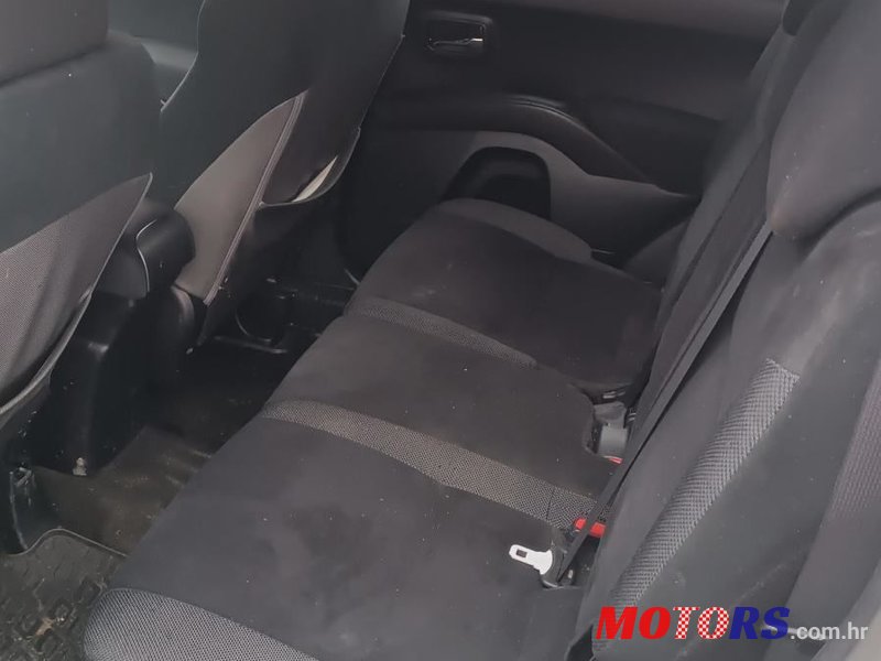 2008' Mitsubishi Outlander 2,0 Did photo #4