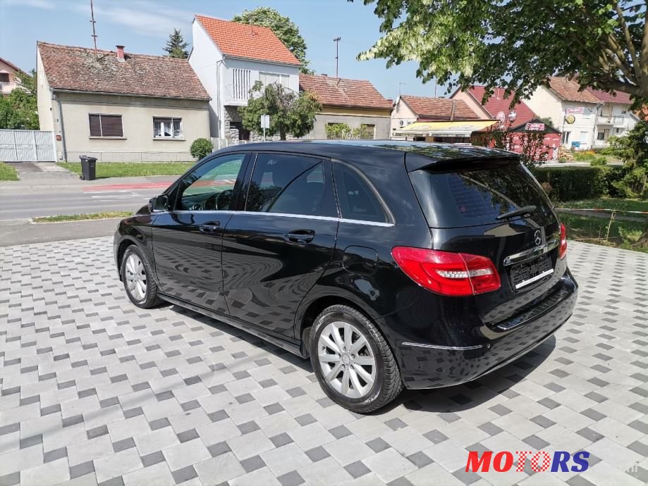 2013' Mercedes-Benz B-Klasa 180 Cdi photo #5