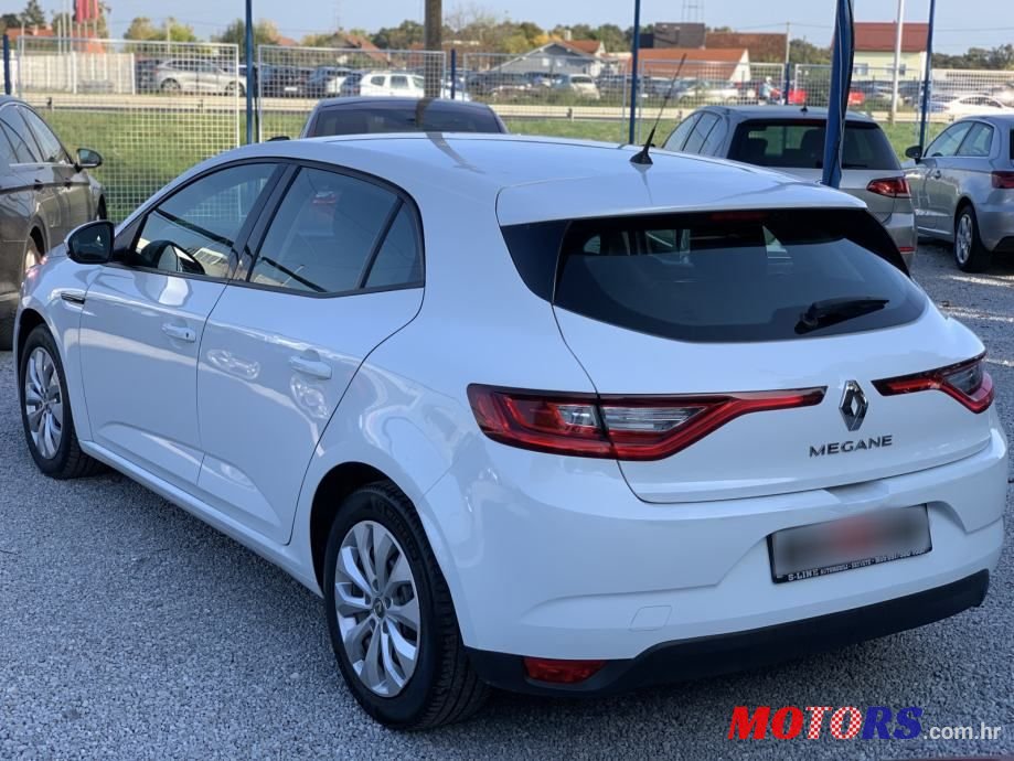 2020' Renault Megane 1.5 Dci photo #3