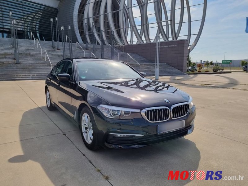 2020' BMW Serija 5 520D photo #3