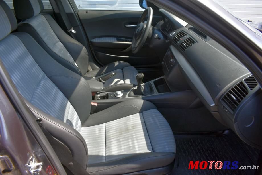 2005' BMW Serija 1 118D photo #5
