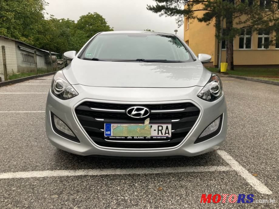 2015' Hyundai i30 1,6 Crdi photo #6