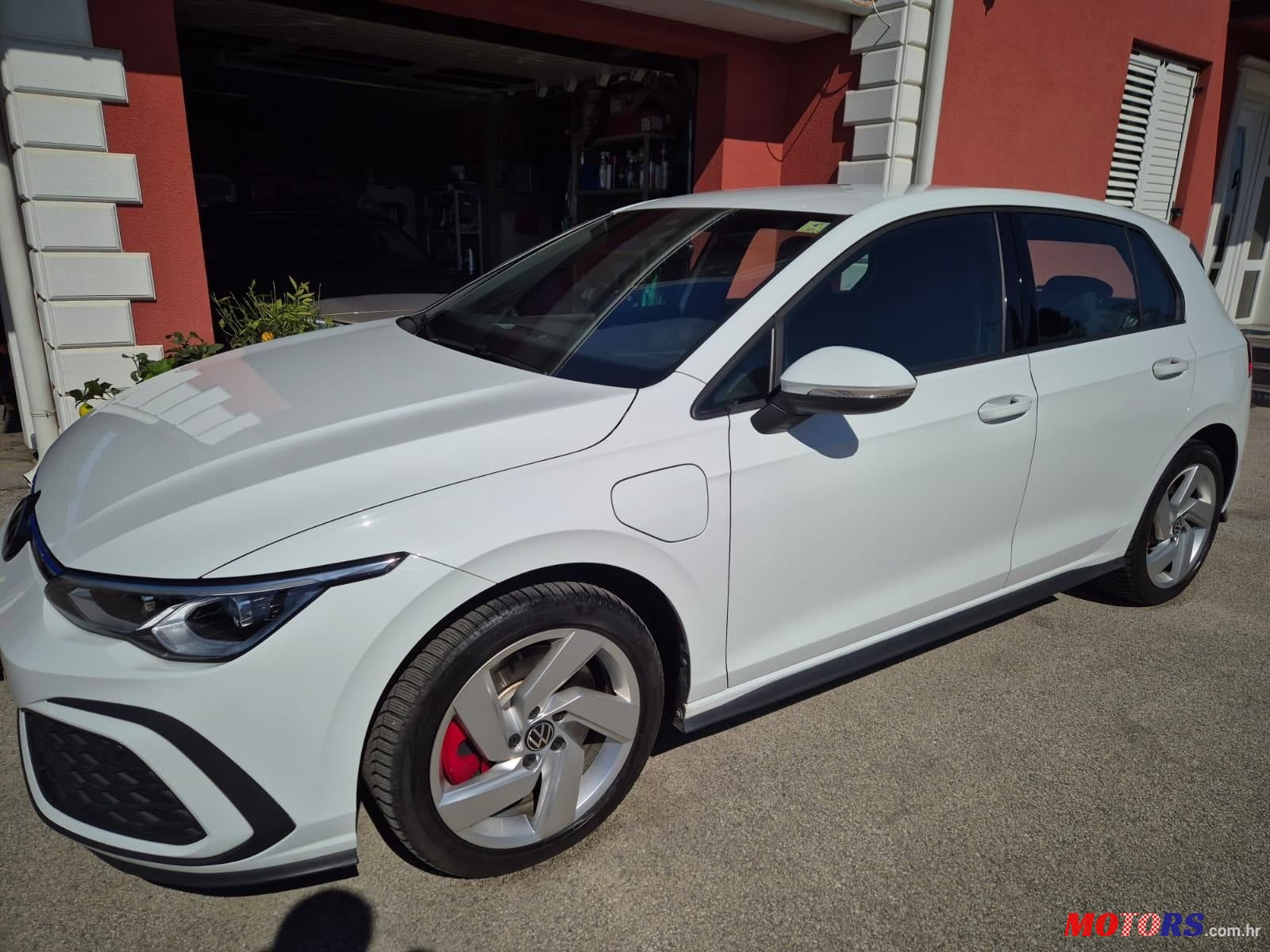 2021' Volkswagen Golf VIII 1,4 Tsi photo #2