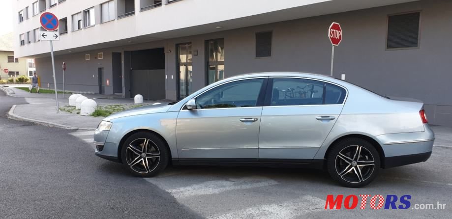 2005' Volkswagen Passat 2,0 Tdi photo #6