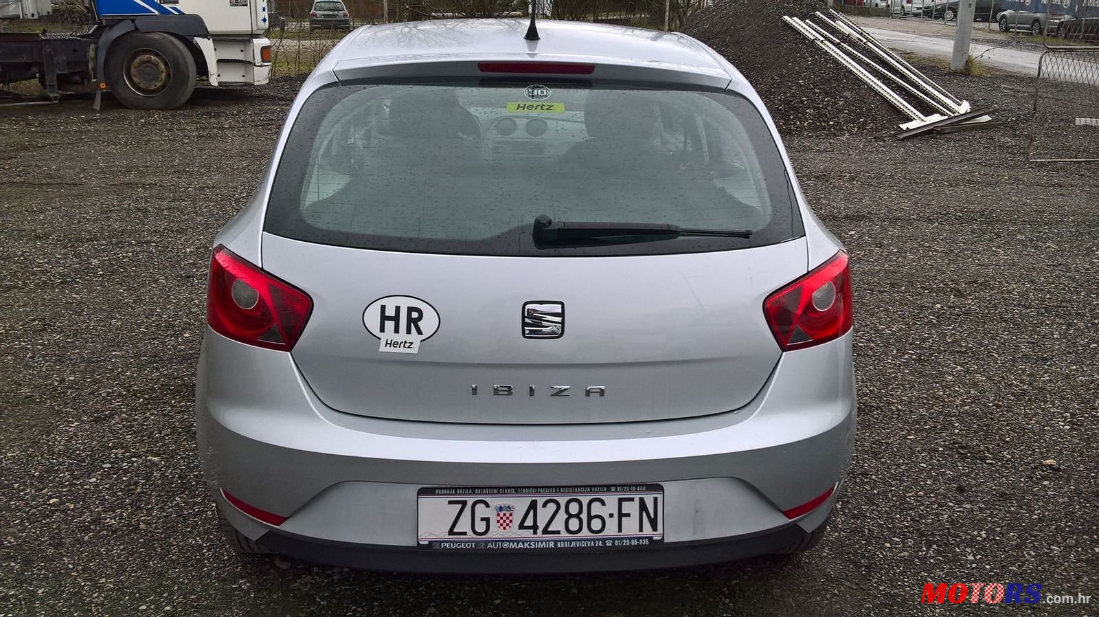 2014' SEAT Ibiza photo #4